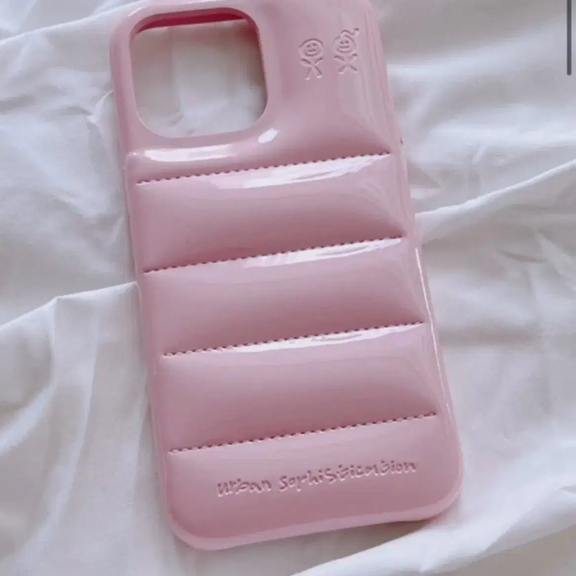 Urban Sophistication iPhone 16 Skinny Case Bubblegum on Bunjang