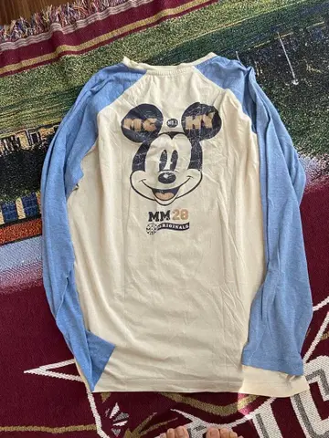 Disney 미키마우스 긴팔 T셔츠 MM28