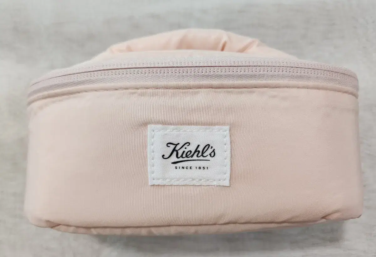 New Product) Pogon Village Mini Padded Bag Keyring Pouch Real Barrier Gift  #포곤빌리지,#파우치,#미니파우치,#리얼베리어 on Bunjang Global Site.