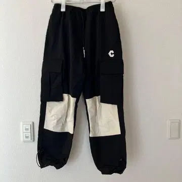 크로노스 팬츠 M 사이즈