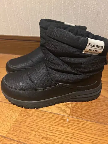 [새상품급] FILA 블랙 스노우 부츠 24.0