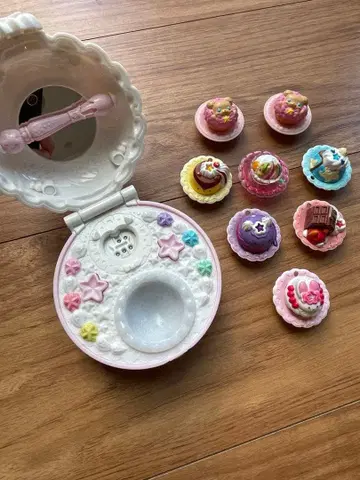 키라키라 프리큐어 아라모드 스위츠 팩트 세트