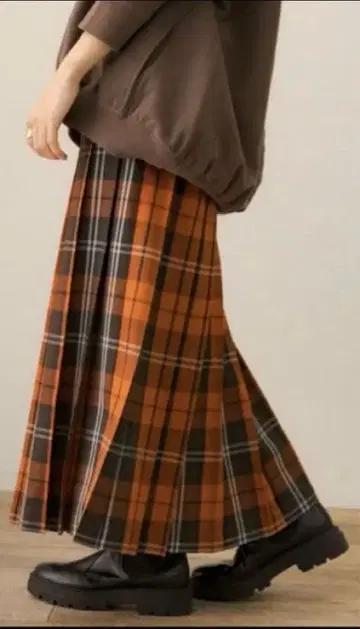 URBAN RESEARCH Sonny Label 플리츠 이지 스커트