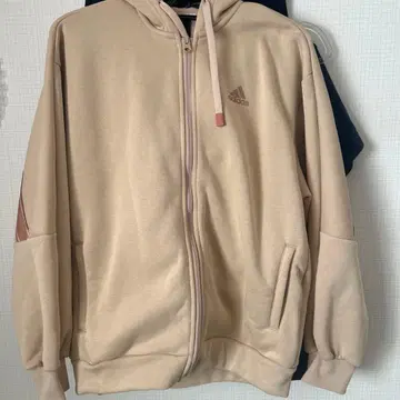 adidas 후드 부착 후드티 베이지