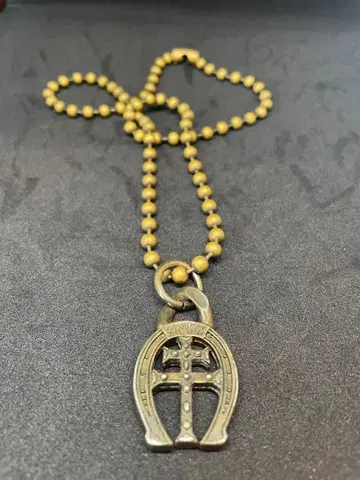 THE CRIMIE 펜던트 목걸이