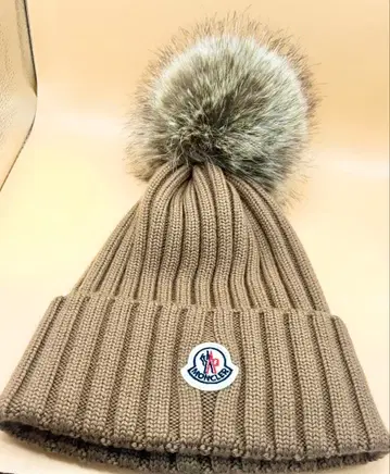 MONCLER 케이블 짜임 캐시미어 혼방 니트 모자 폼폼 포함