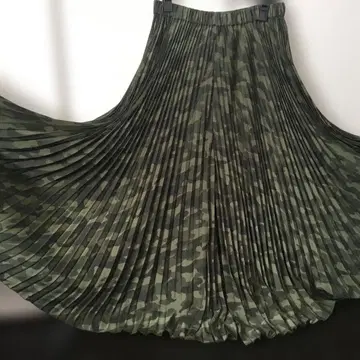 플리츠 스커트