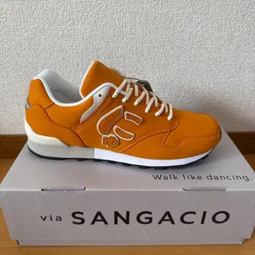 via SANGACIO 오렌지 스니커즈