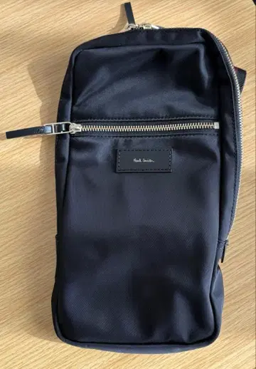 폴스미스 바디백 멀티 스트라이프 나일론 블랙 멀티 컬러