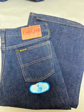 BLUE WAY 플레어 청바지 사이즈 W31 L33