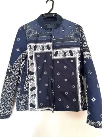 Bohemians 반다나 패턴 퀼팅 점퍼 자켓 아우터 XS