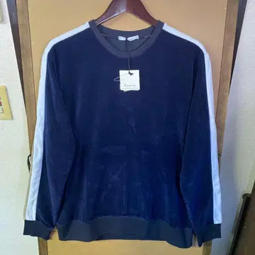 [ 새상품 ] 수입 BERNA 디자인 티셔츠 M ITALY MADE