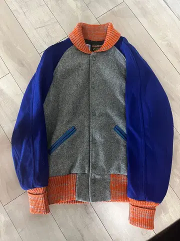 SKOOKUM 바시티 자켓 36 사이즈