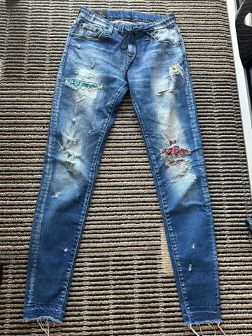 BIG JOHN x SURT 빅존 서트 테이퍼드 조거 데님