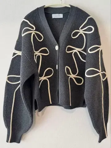 ADAM ET ROPE' 라인 니트 가디건