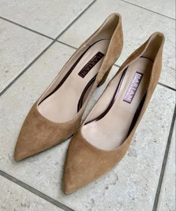 MARIAN 마리안 스웨이드 청키힐 펌프스 38(24cm)