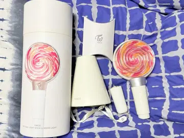 TWICE 공식 응원봉