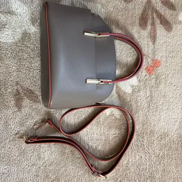 그레이 핸드백 스타일 숄더백