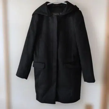 VIS 후드 부착 블랙 미들 기장 코트