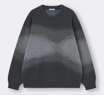 GU 브라시 니트 크루넥 스웨터 그라데이션