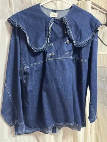 merry jenny 데님 빅 칼라 프릴 블라우스 인디고