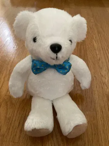 에어두 화이트 곰 봉제 인형 파랑 리본 포함