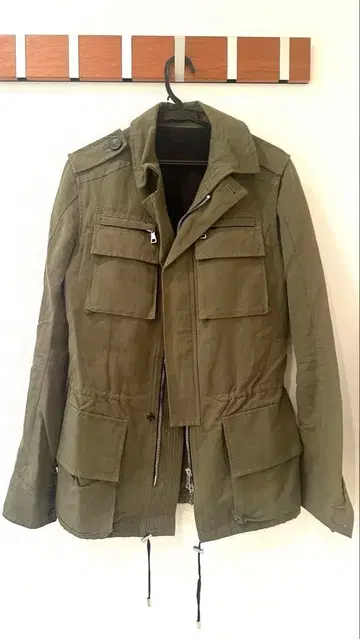 밀리터리 자켓 올리브색 사이즈 46