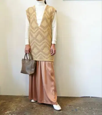 엔리카 컬러 니트 베스트 알파카