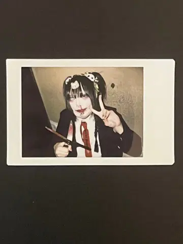 난자당한 히로군 폴라로이드