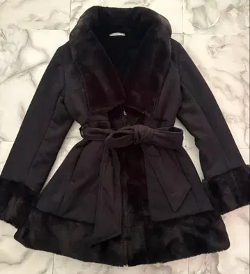 [새상품급] LIP SERVICE 페이크 무스탕 코트 S