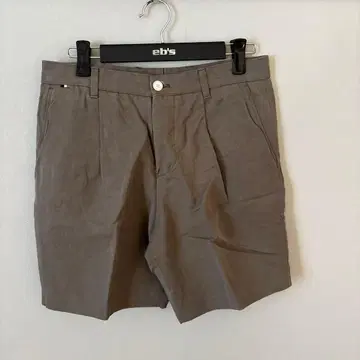 BOSS 모카 브라운 얇은 소재 숏팬츠 48