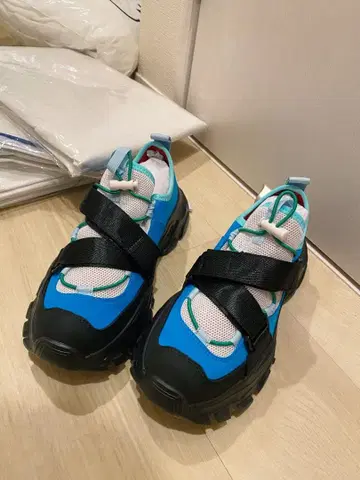 나곤스탠스 클라이밍 슈즈 24