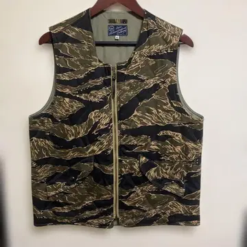 BUZZ RICKSON'S 타이거 스트라이프 카모플라쥬 베스트