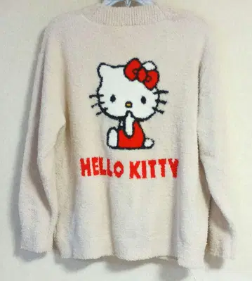 새상품 헬로키티 마쉬멜로우 가디건 M
