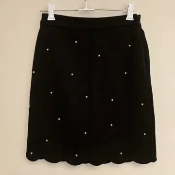 새상품급 Darich 펄 장식 스캘럽 스커트