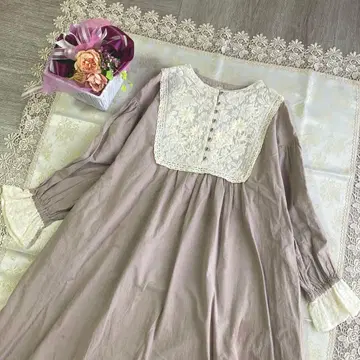 사만사 모스모스 가슴 부분 메쉬 꽃무늬 레이스 린넨 원피스 모카