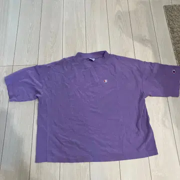 Champion 퍼플 T셔츠 M 사이즈