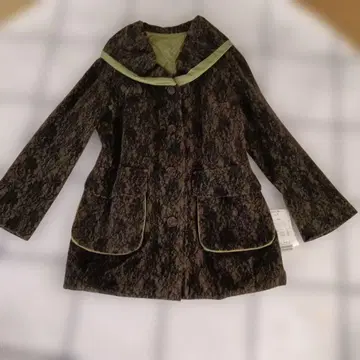 다크 브라운 올리브 그린의 아우터 리버서블 코트