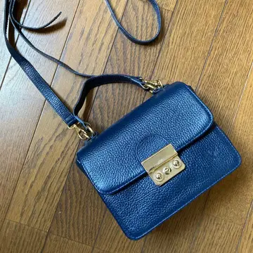 스테판 MADE IN ITALY 네이비 가죽 백