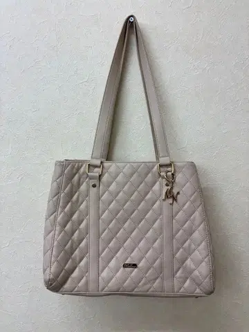 Mellow 퀼팅 토트백 베이지