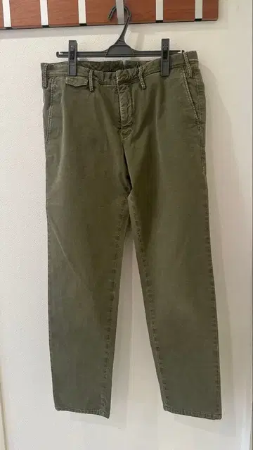 PT TORINO 카키 치노 팬츠