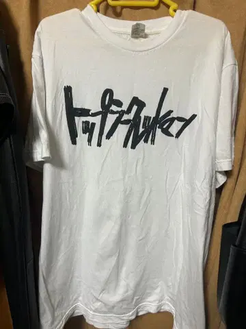 톱시 탑시크릿맨 T셔츠