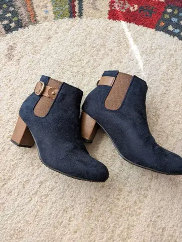 네이비 스웨이드 사이드 고어 부츠