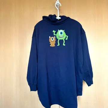 [몬스터 주식회사] 마이크 그라니프 후드티 포켓 부착