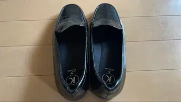 클락스 블랙 합성 피혁 로퍼