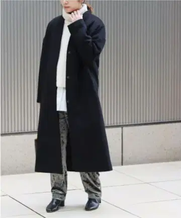 슈퍼 140 비버 V넥 코트