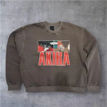 AKIRA 맨투맨 프리 사이즈