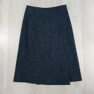 theory 다크 블루 랩 타이트 스커트 사이즈 00