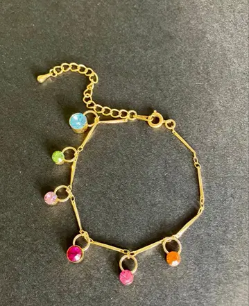 A277 다색 비즈 포함 골드톤 팔찌