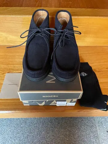 MANEBU 왈라비 상자 끈 양말 포함
